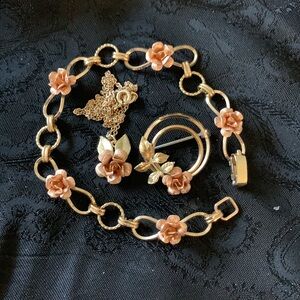 Kremetz 3 piece set -bracelet, necklace and circle pin - in original box